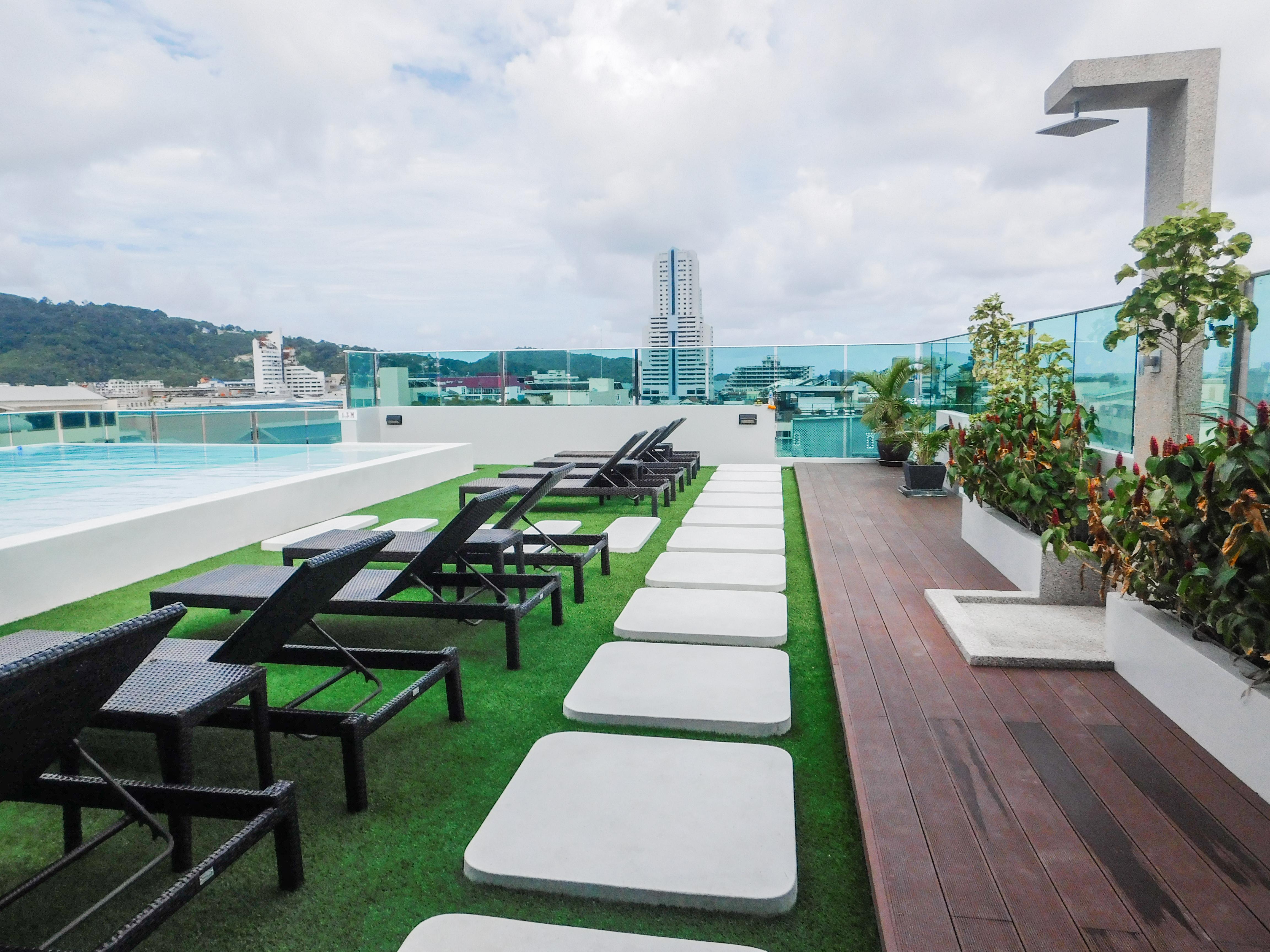 The Aim Patong Hotel Eksteriør bilde